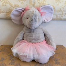 画像をギャラリービューアに読み込む, 【Bukowski Augusta】ブコウスキー ぞうさん バレリーナ ぬいぐるみ
